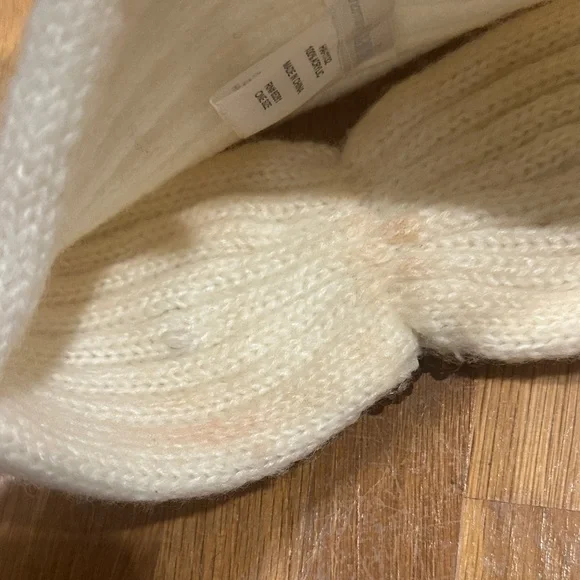 *last chance* C.C | Tan Knit Beanie with Metallic Accents + 2 winter hats - Picture 11 of 16